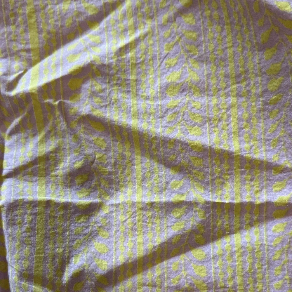 Plenty by Tracy Reese set of 3 European sham and 2 pillow cases